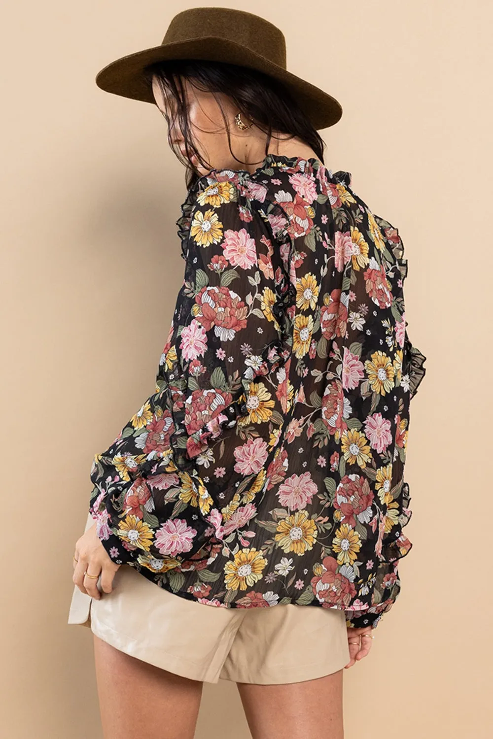 Ces Femme Ruffle Trim Long Sleeve Floral Blouse