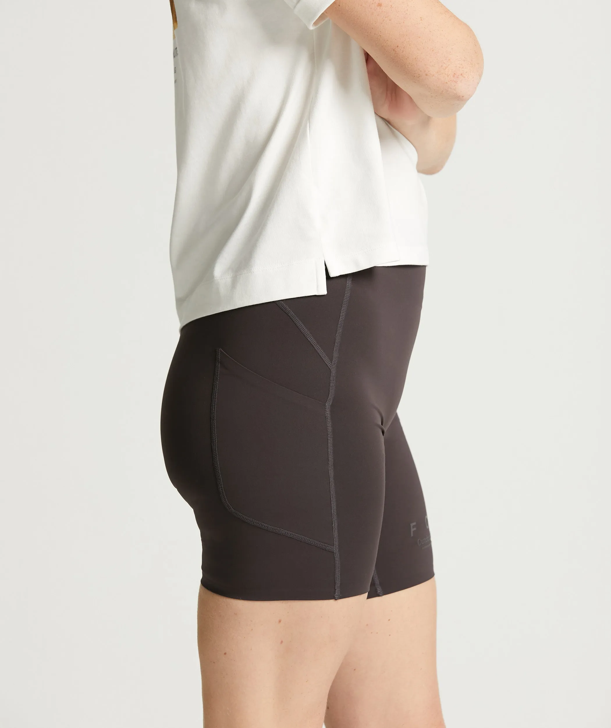 Ladies Outdoor Warm Up Short - Ebony