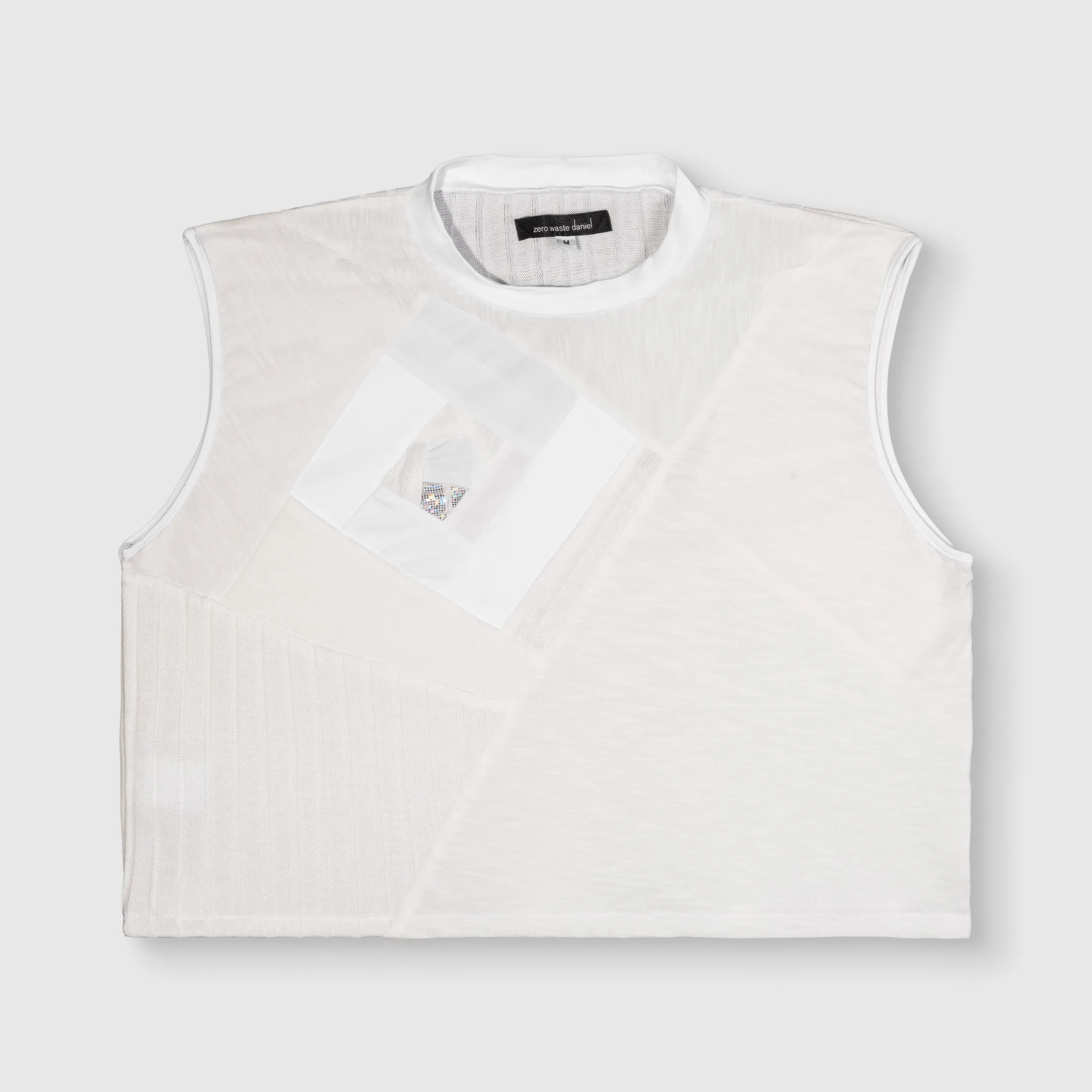 white 'all-over reroll' cropped tank top - 30% OFF